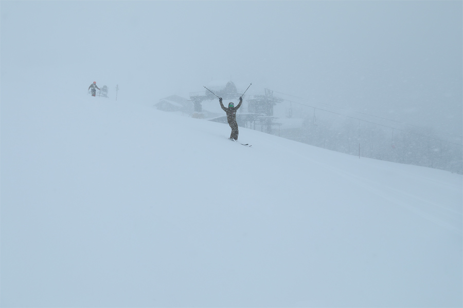 80cm / 雪