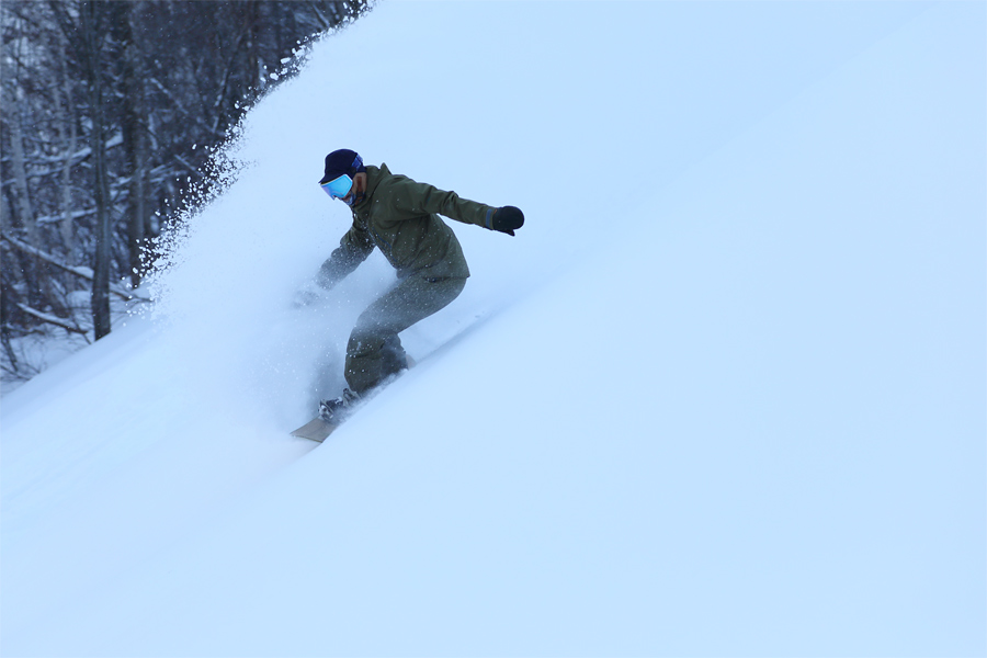 190cm / Snow Clouds