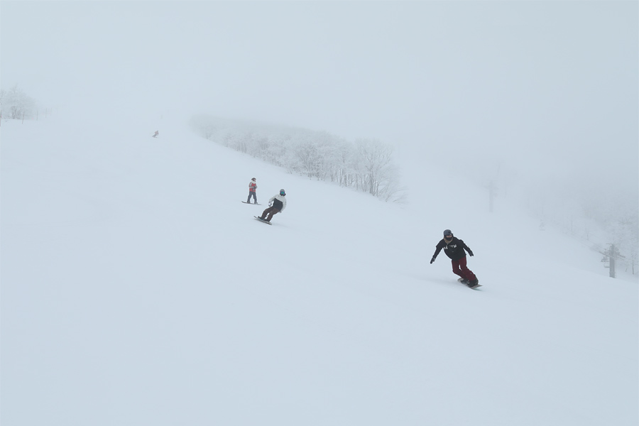 225cm / Snow Clouds