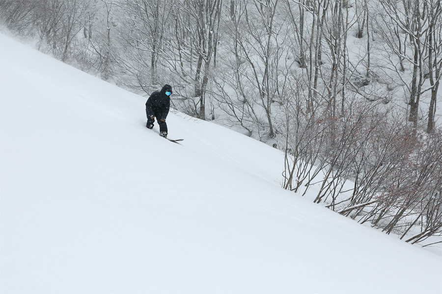 170cm / 雪