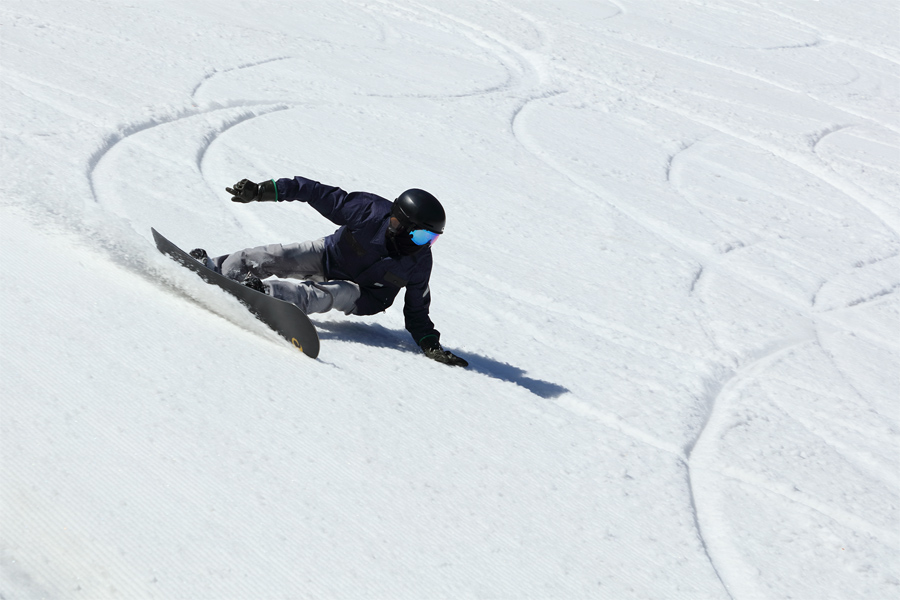 Slager Weggooien strelen Hakuba Sanosaka 50cm / Sunny | SKI REPORT | Snownavi