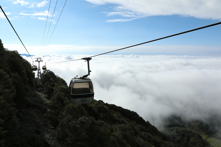 Tsugaike Nature Park / Partly Cloudy