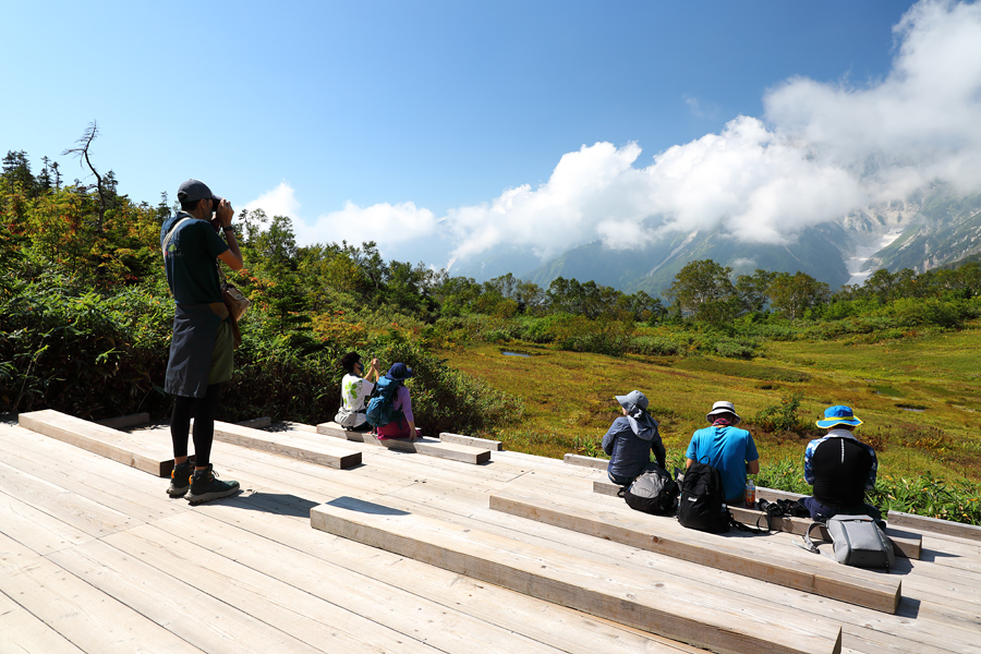 Tsugaike Nature Park / Sunny