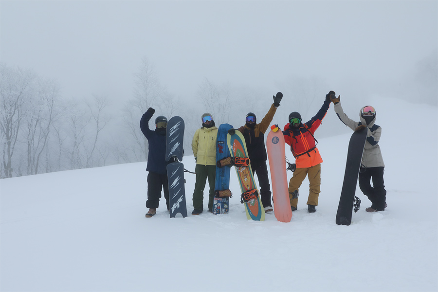 20cm / Snow Clouds