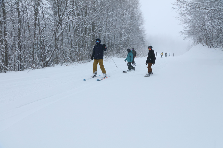 90cm / 雪