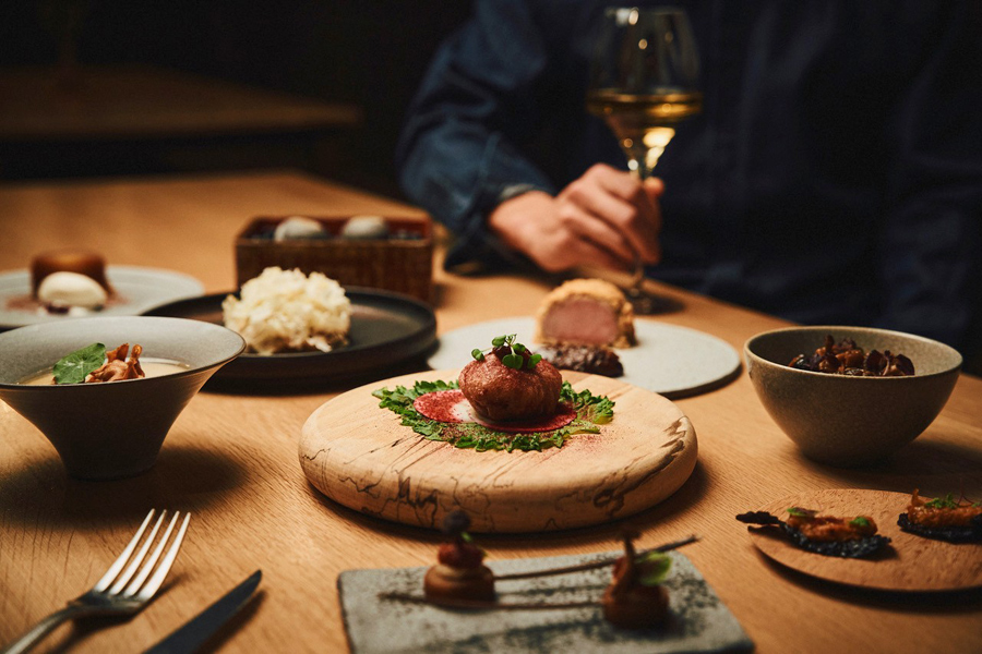 Hotel Haus St. Anton / 奥信濃の旬を味わうディナー